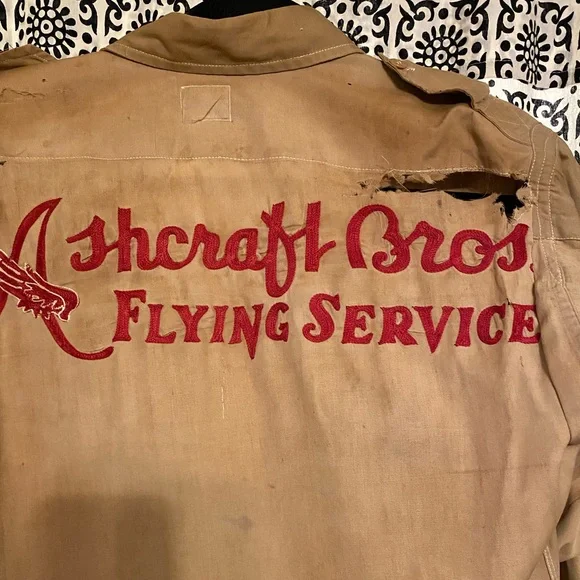 Vintage 1940s era ASHCRAFT BROS. FLYING SERVICE technician work shirt. - Picture 2 of 9